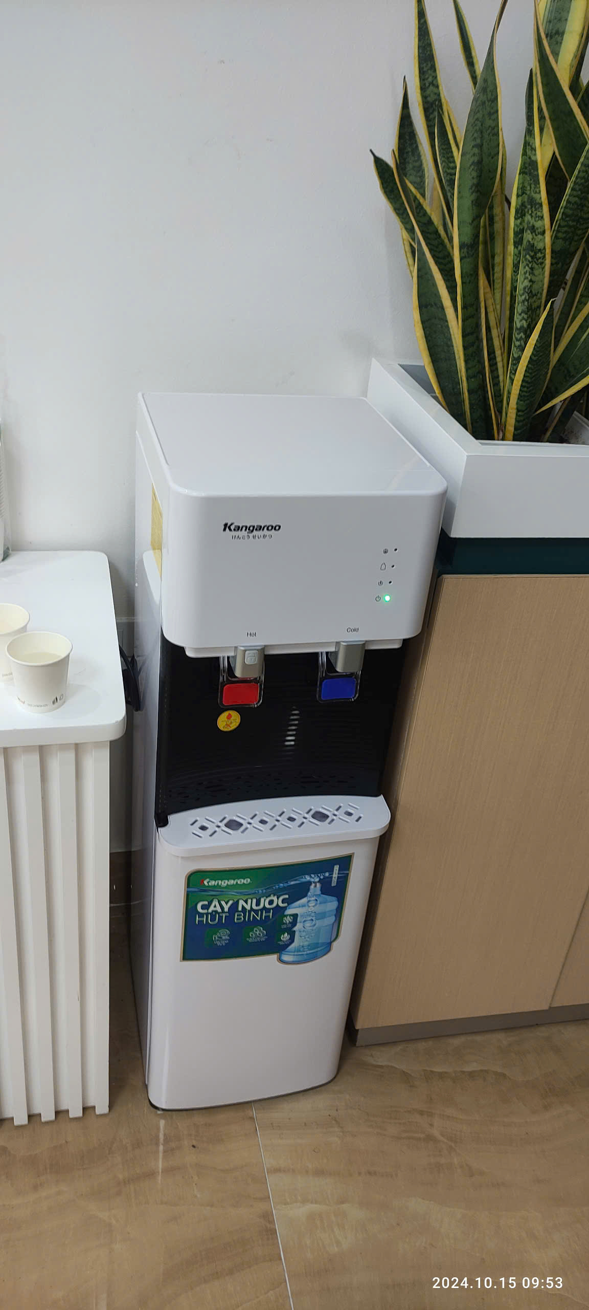 Cây nước nóng lạnh Kangaroo KG49A3 - Hút Bình New 2023